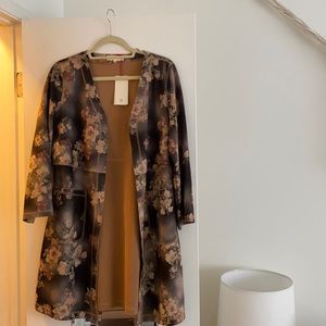 NWT Solitaire floral coat